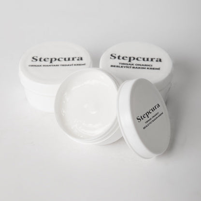 Stepcura Tırnak Yüzeyi Onarıcı ve Besleyici Bakım Kremi (30ml)